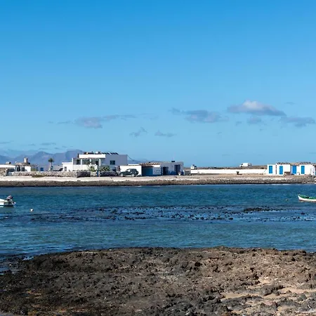 Beachfront Two Bedrooms House Casa Toral Ferienhaus Majanicho