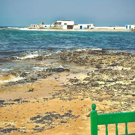 Beachfront Two Bedrooms House Casa Toral Holiday home *