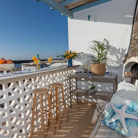 Beachfront Two Bedrooms House Casa Toral