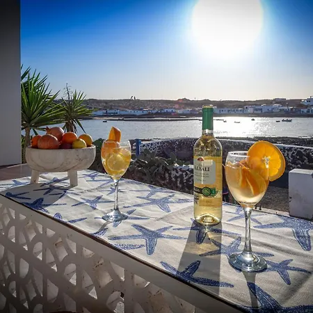 Beachfront Two Bedrooms House Casa Toral Holiday home