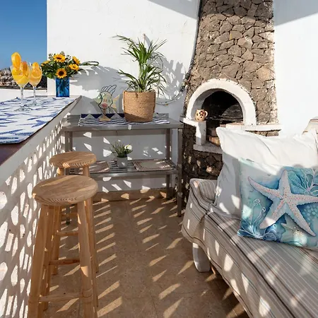 Beachfront Two Bedrooms House Casa Toral *