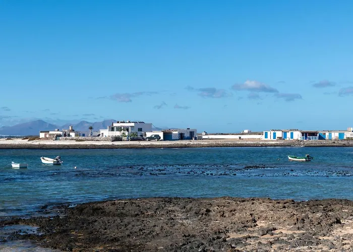 Beachfront Two Bedrooms House Casa Toral Nyaraló Majanicho