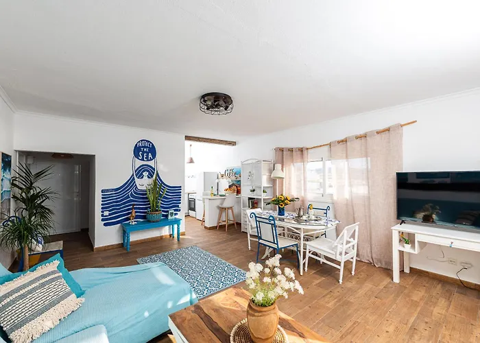 Nyaraló Beachfront Two Bedrooms House Casa Toral *