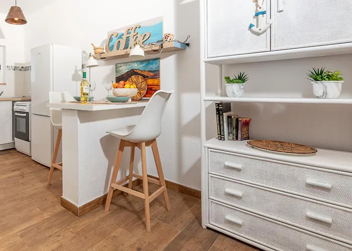 Beachfront Two Bedrooms House Casa Toral Nyaraló