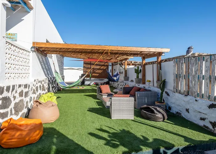 Casa de Férias Beachfront Two Bedrooms House Casa Toral