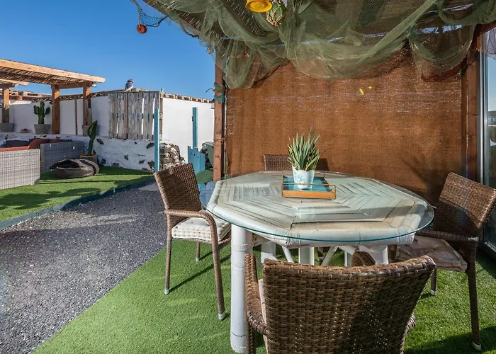 Nyaraló Beachfront Two Bedrooms House Casa Toral